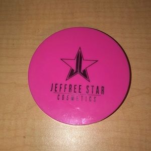 Jeffree Star Skin Frost Peach Goddess